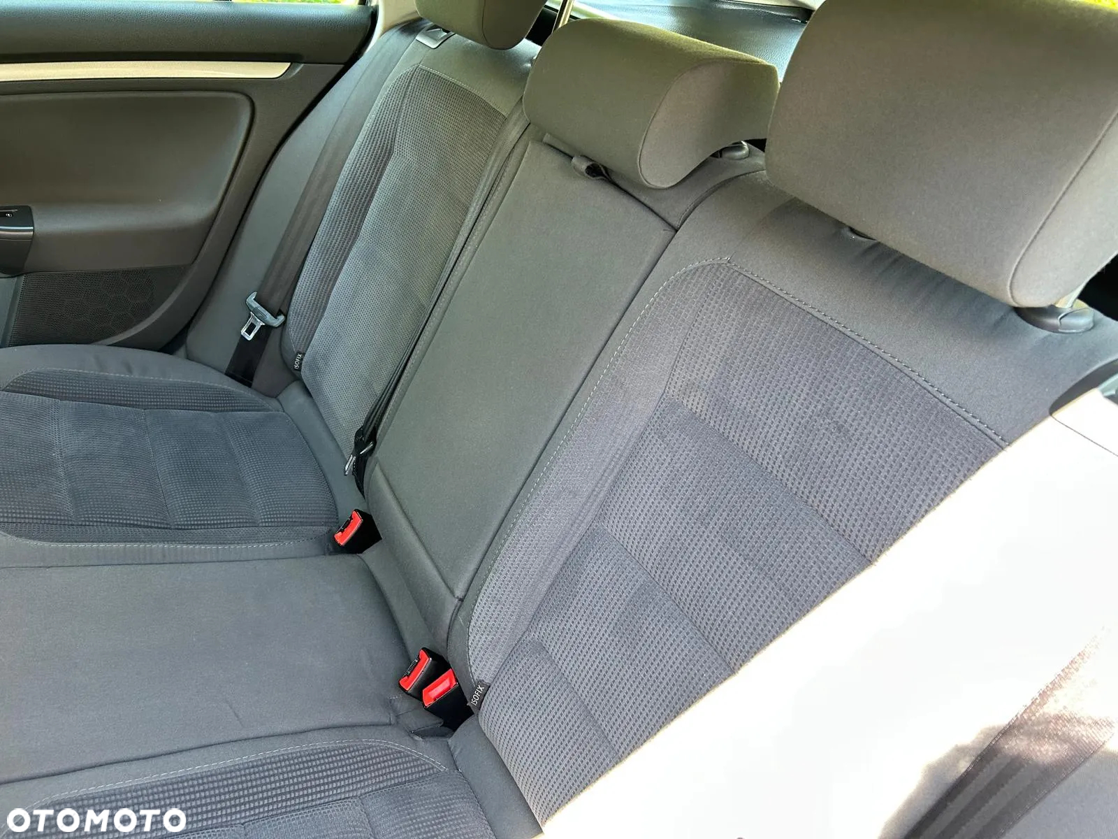 Volkswagen Golf - 9