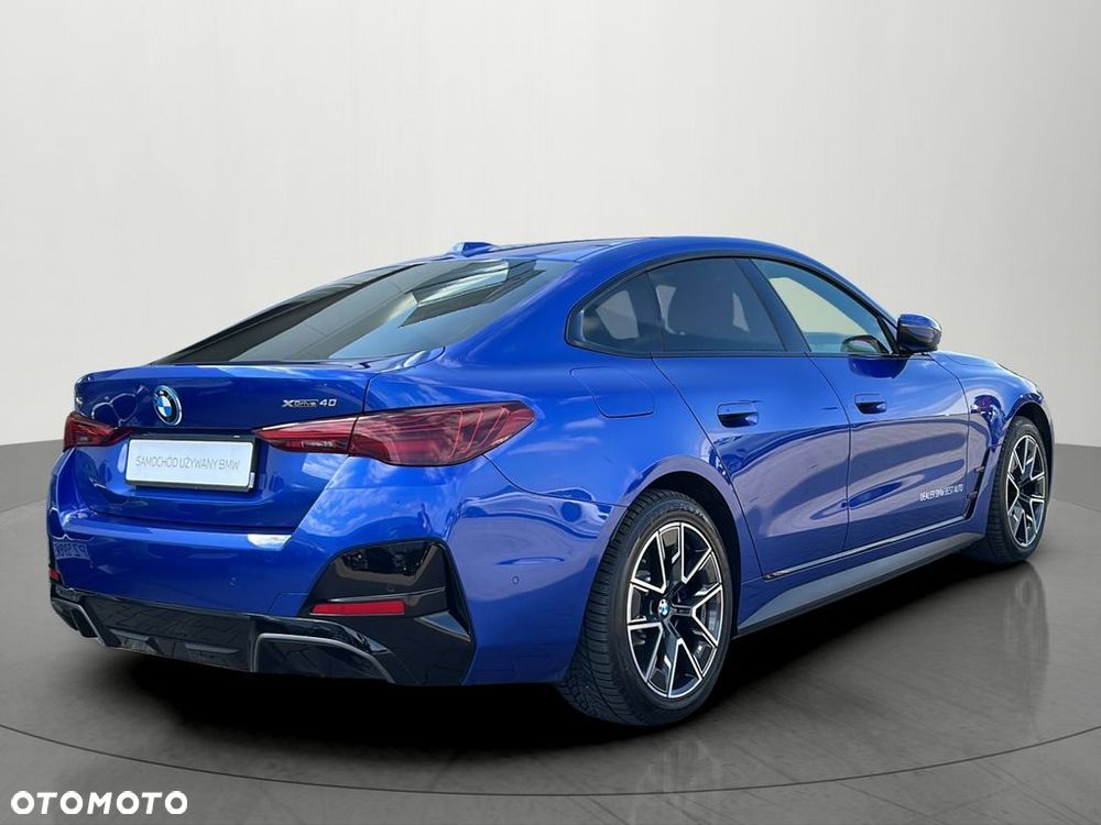 BMW i4 - 5