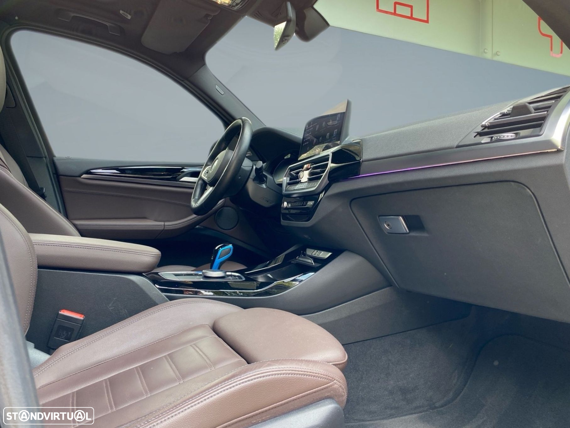 BMW iX3 M Sport Impressive - 18