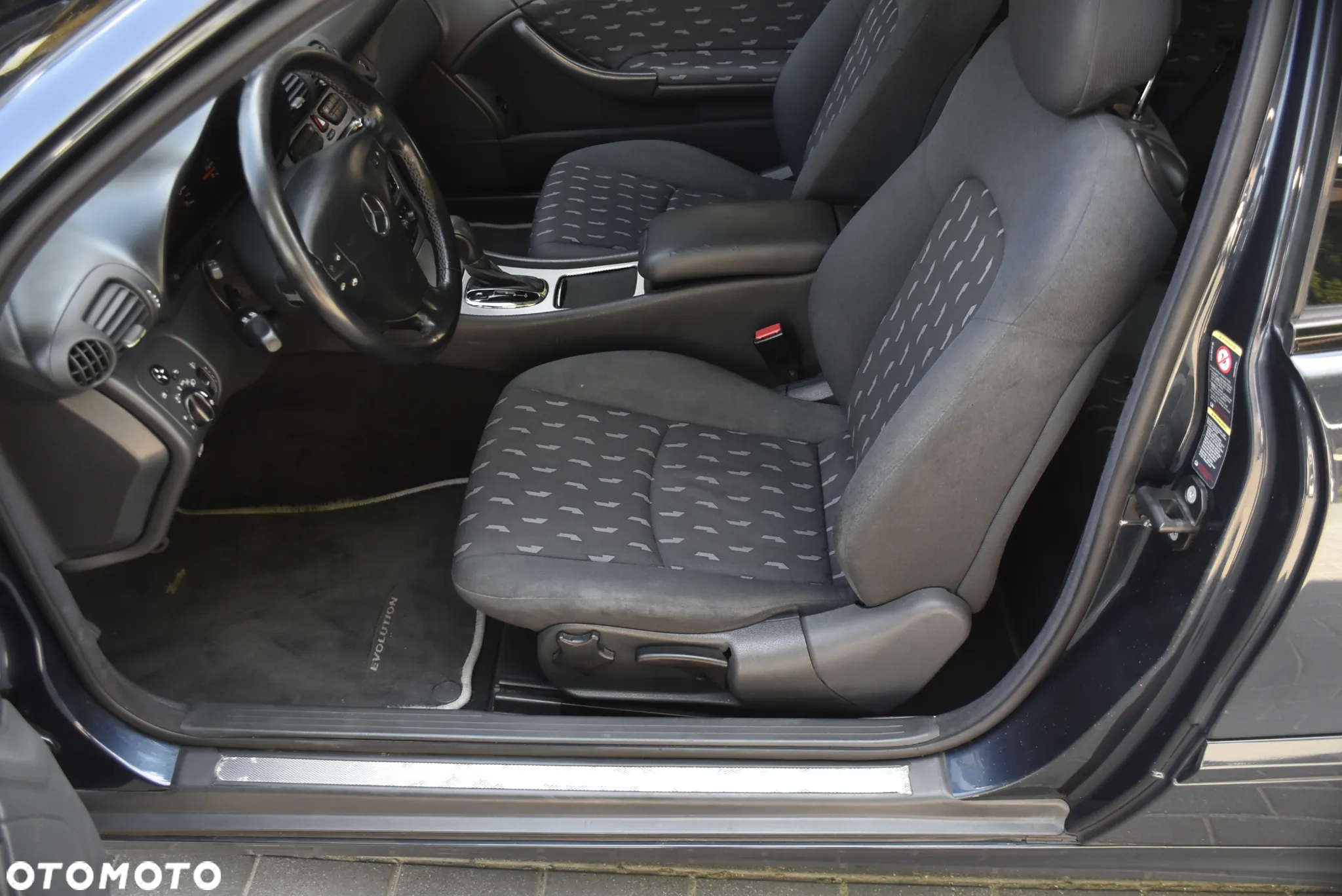Mercedes-Benz Klasa C 180 Kompressor Sportcoupe Automatik Sport Edition - 7