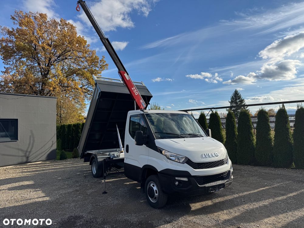 Iveco 35c17 Daily - 1
