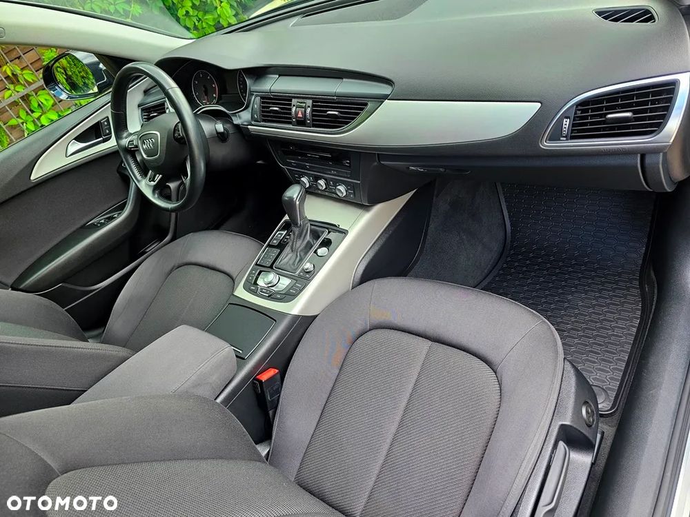 Audi A6 Avant 2.0 TDI Ultra DPF S tronic - 22