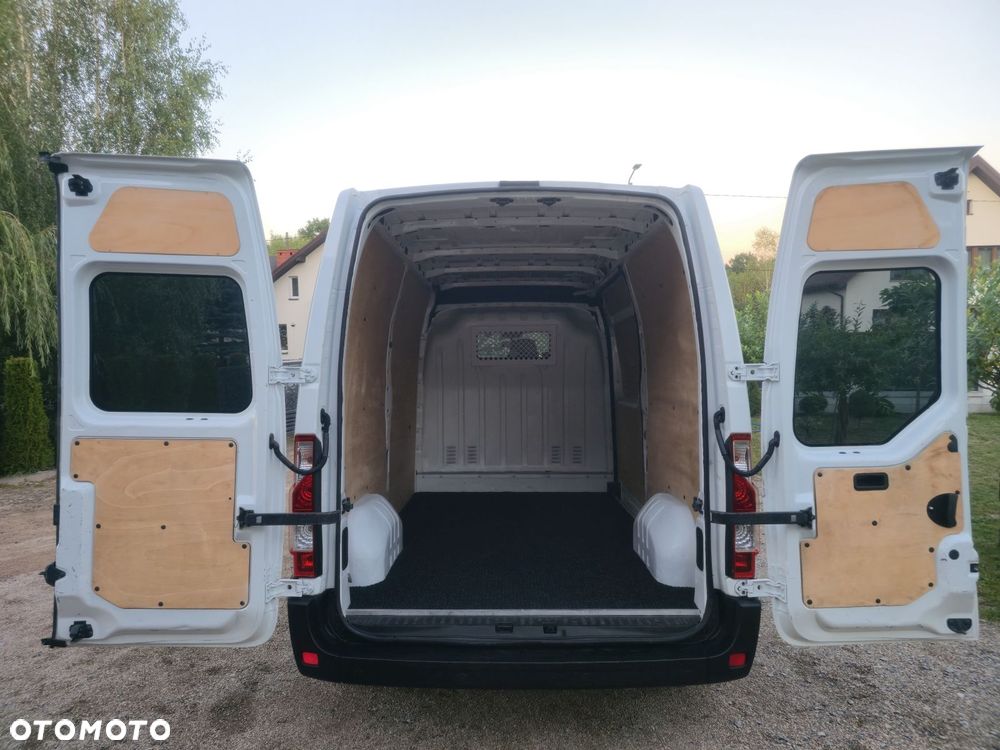 Renault Master - 22