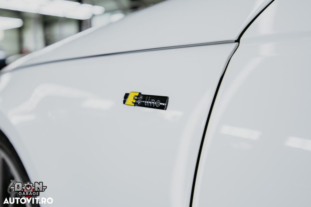 Audi A4 Avant 2.0 TDI quattro S tronic Sport - 17