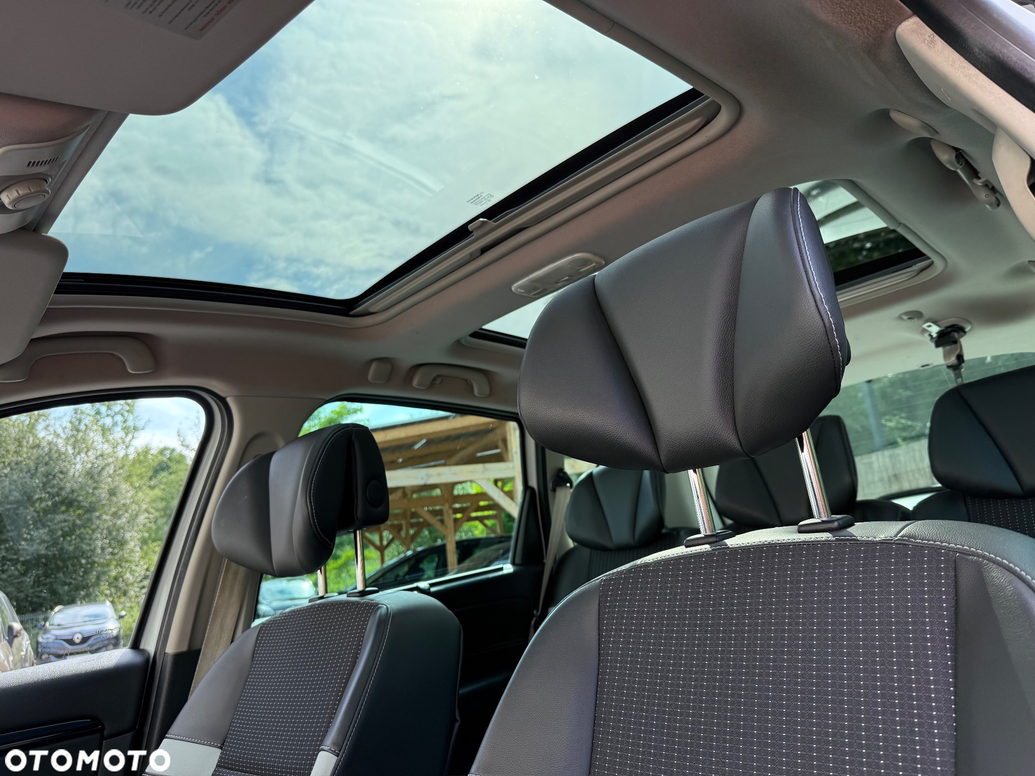 Renault Scenic 1.6 dCi Energy Bose Edition - 21