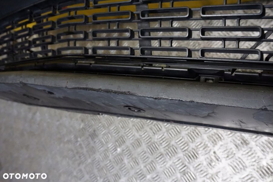DODGE CHALLENGER SRT 2015 - 2021 Kratka w Zderzak Przód Spoiler Przedni USA - 8
