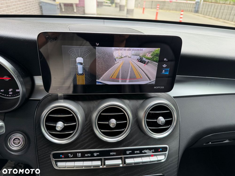 Mercedes-Benz GLC 200 d 4-Matic Business Edition - 23