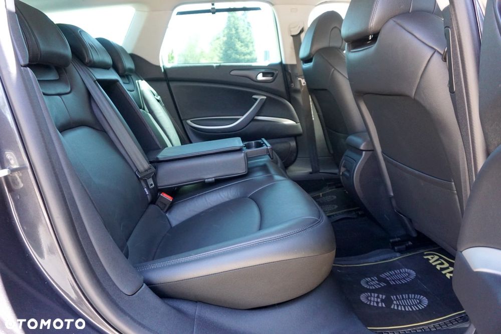 Citroën C5 2.0 HDi Exclusive - 36