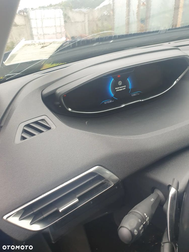 Peugeot 3008 - 7