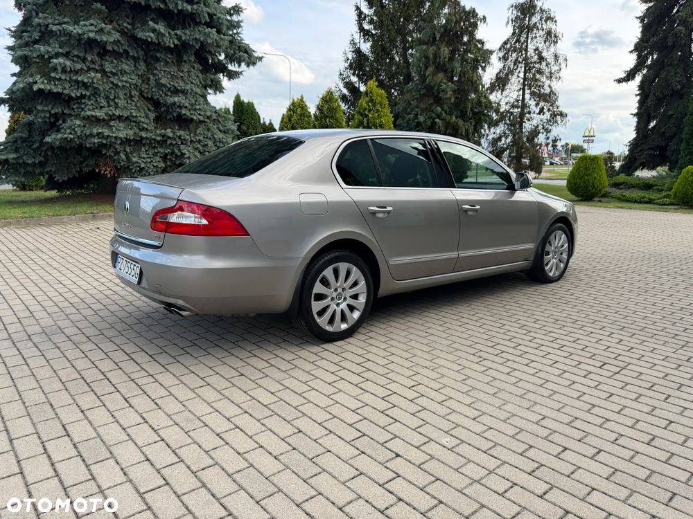 Skoda Superb 2.0 TSI Platinum DSG - 12
