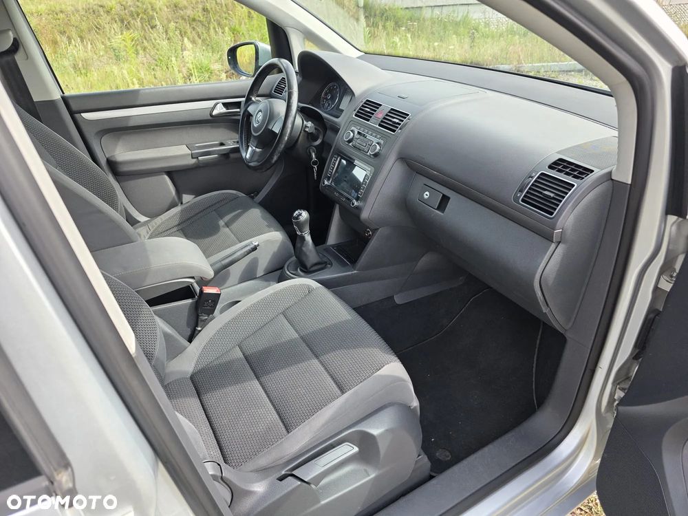 Volkswagen Touran 1.4 TSI Trendline - 17