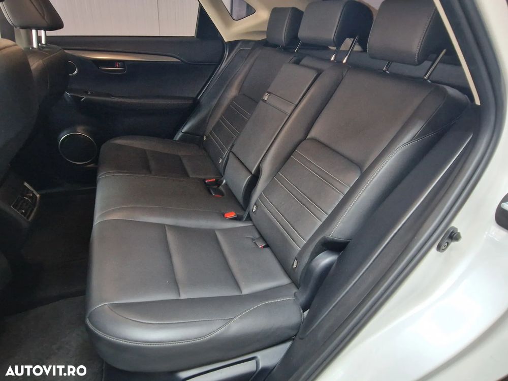 Lexus Seria NX 300h AWD Business - 10