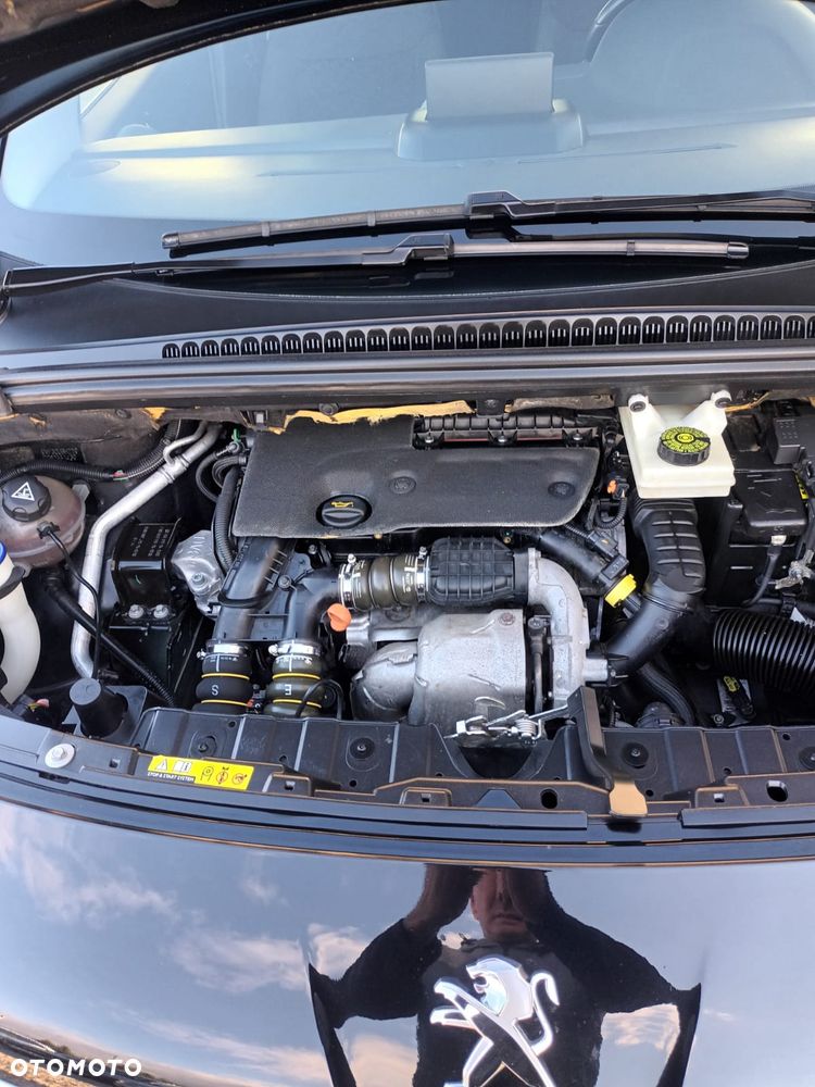 Peugeot 3008 1.6 BlueHDi Allure S&S EAT6 - 37