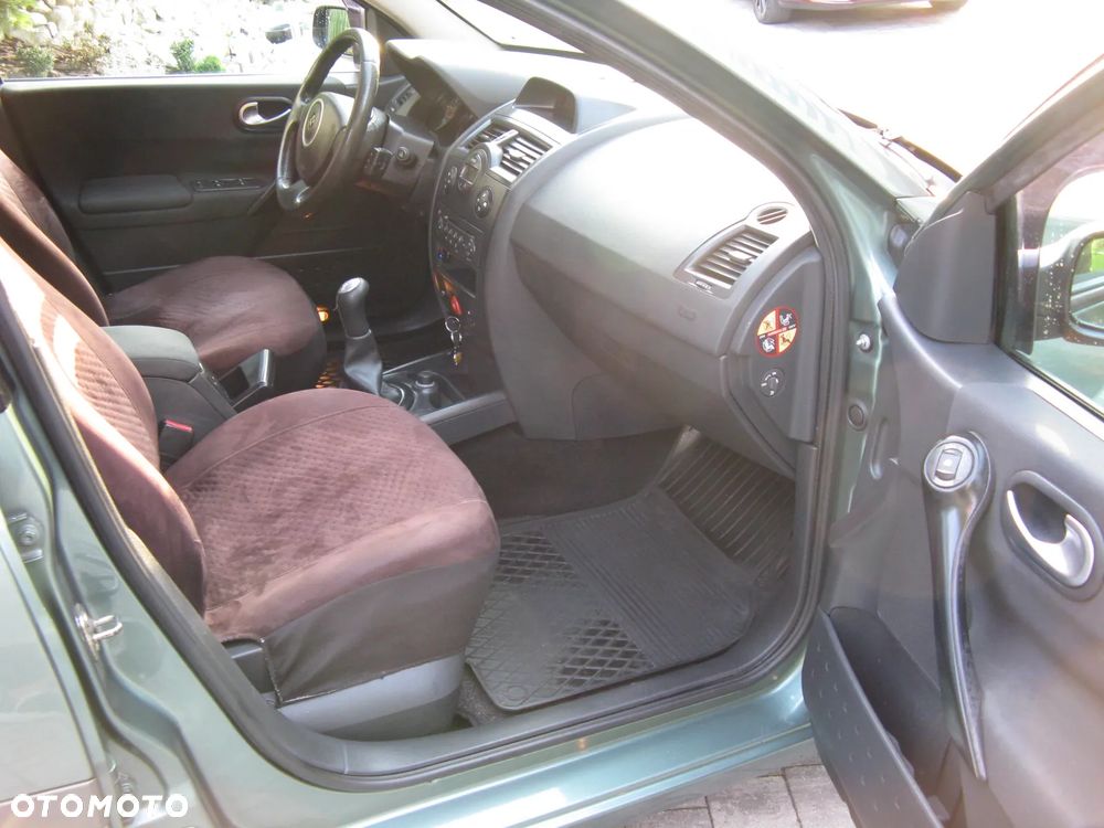 Renault Megane - 33