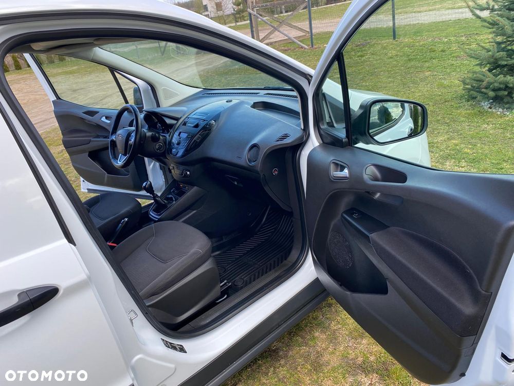 Ford TRANSIT COURIER - 22