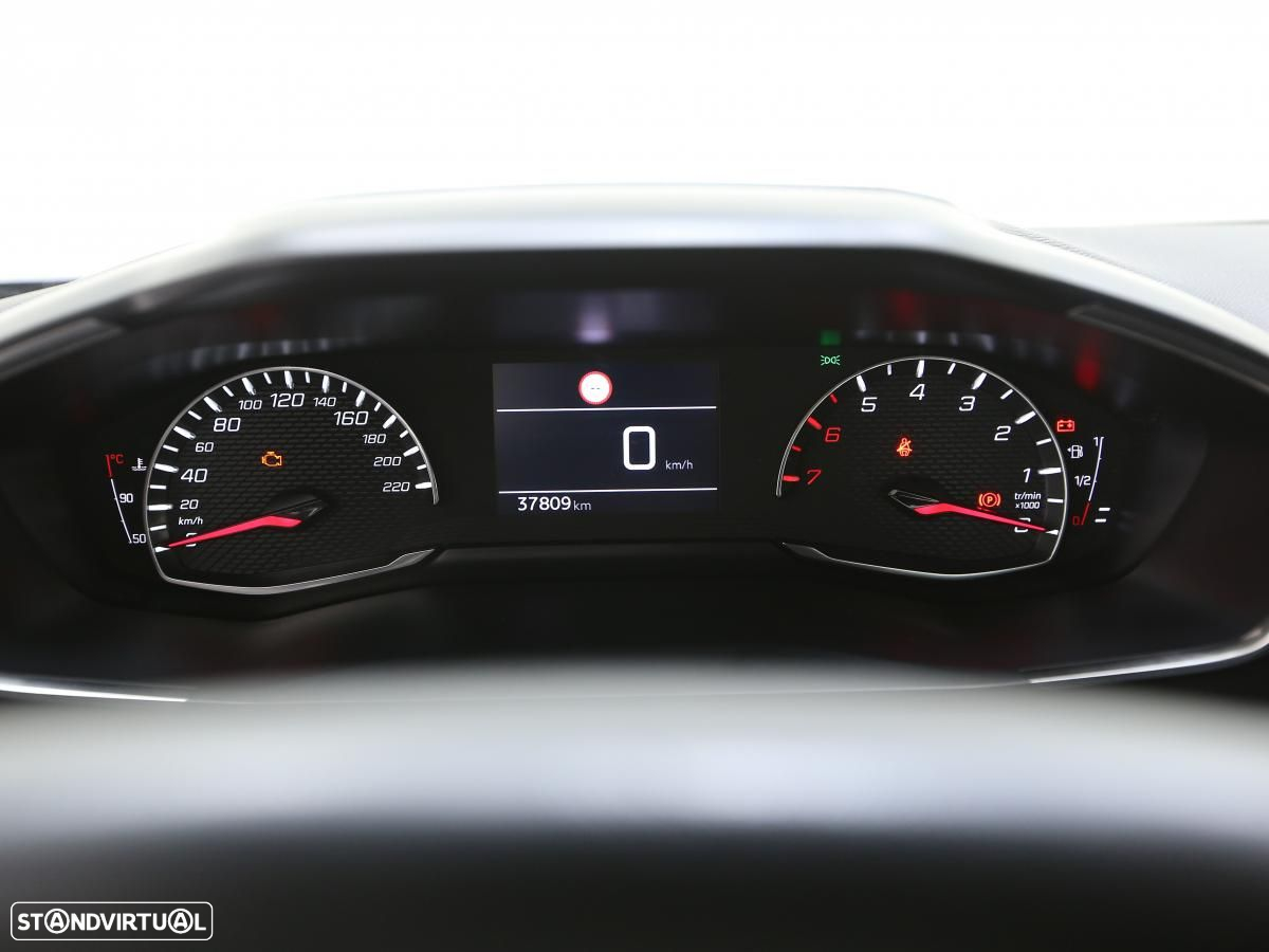 Peugeot 2008 1.2 PureTech Active - 19