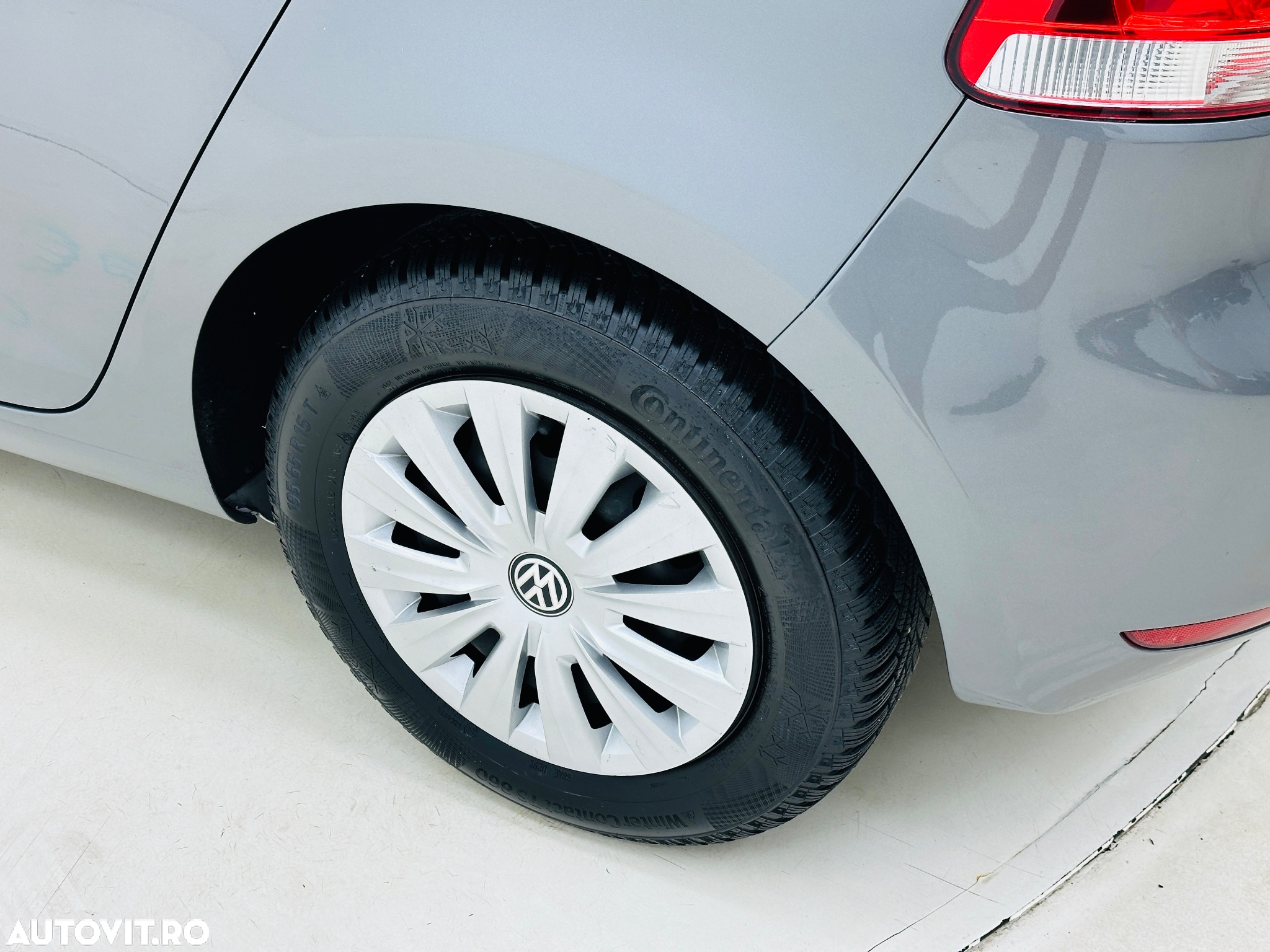 Volkswagen Golf - 13