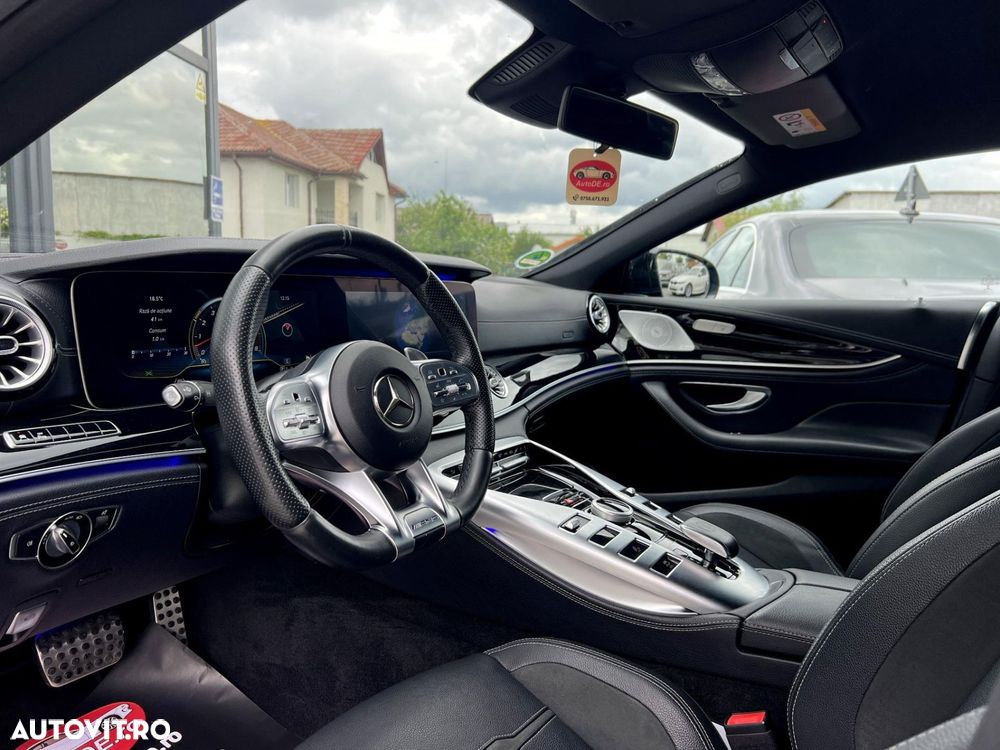 Mercedes-Benz AMG GT - 5