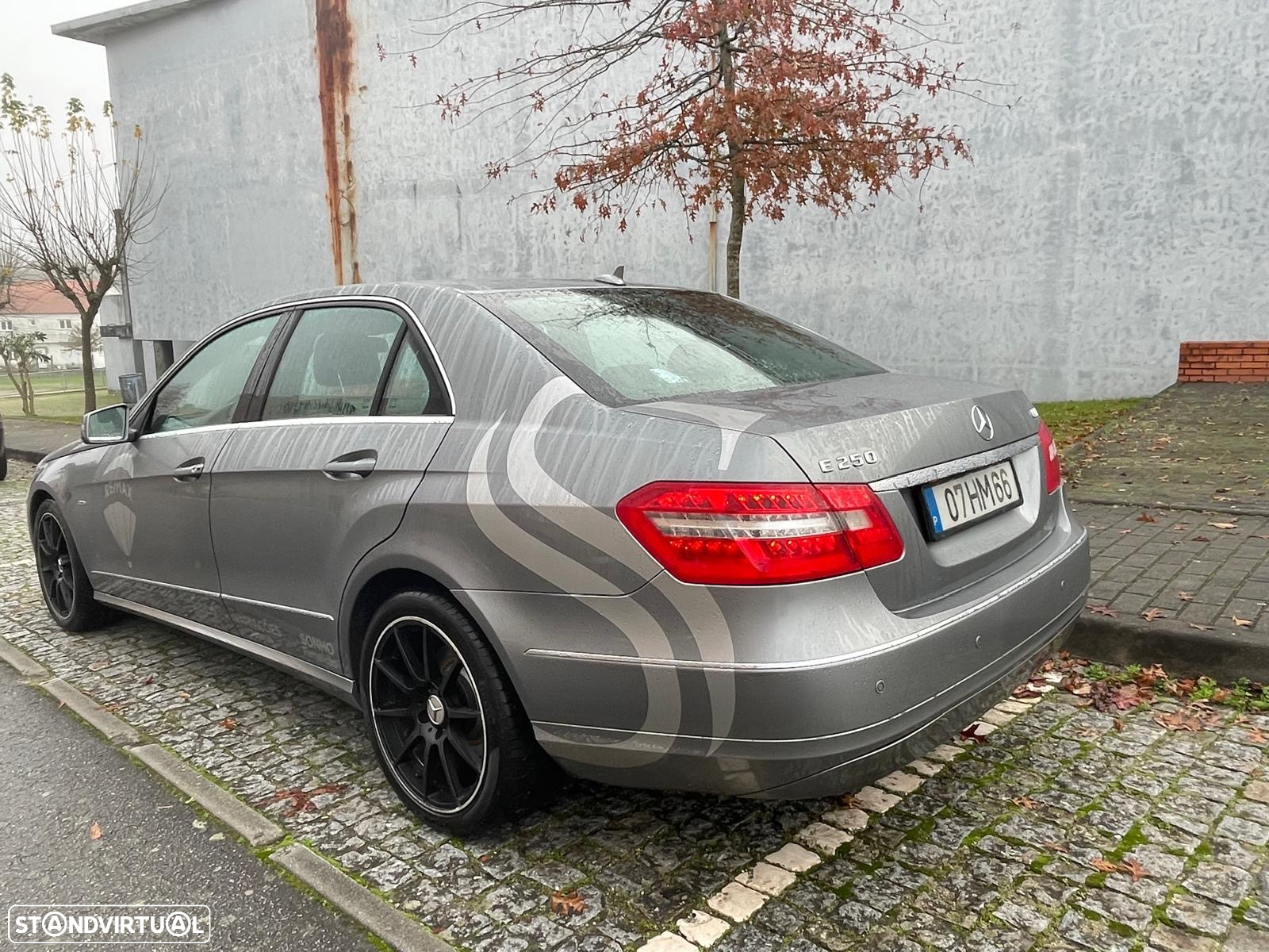 Mercedes-Benz E 250 CDi Avantgarde BlueEfficiency Auto. - 3