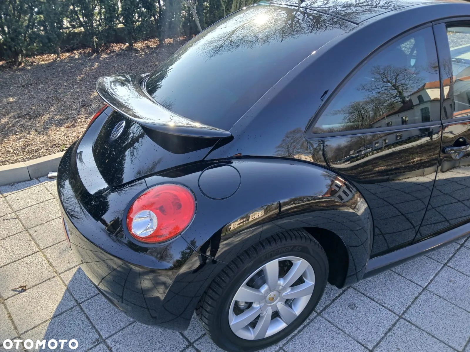 Volkswagen New Beetle - 19