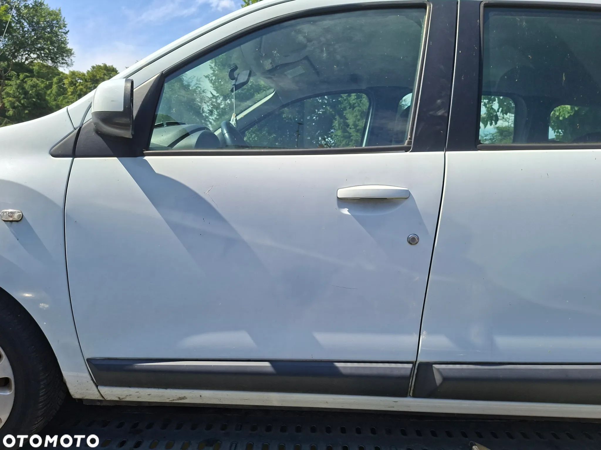 dacia lodgy logan 2016r drzwi lewe przód lewe tył d389  poznan - 1