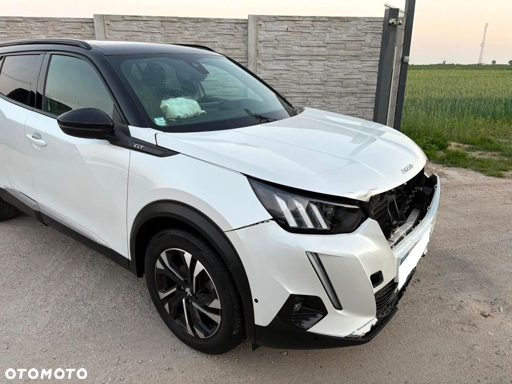 Peugeot 2008 PureTech 130 GT - 21