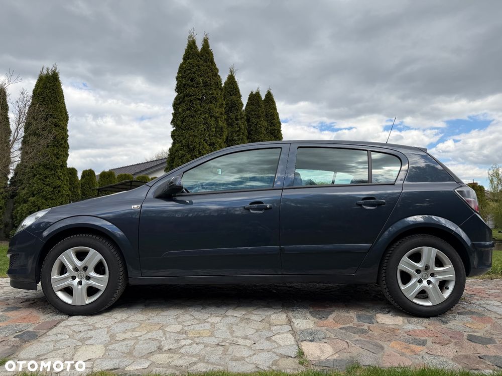 Opel Astra - 30