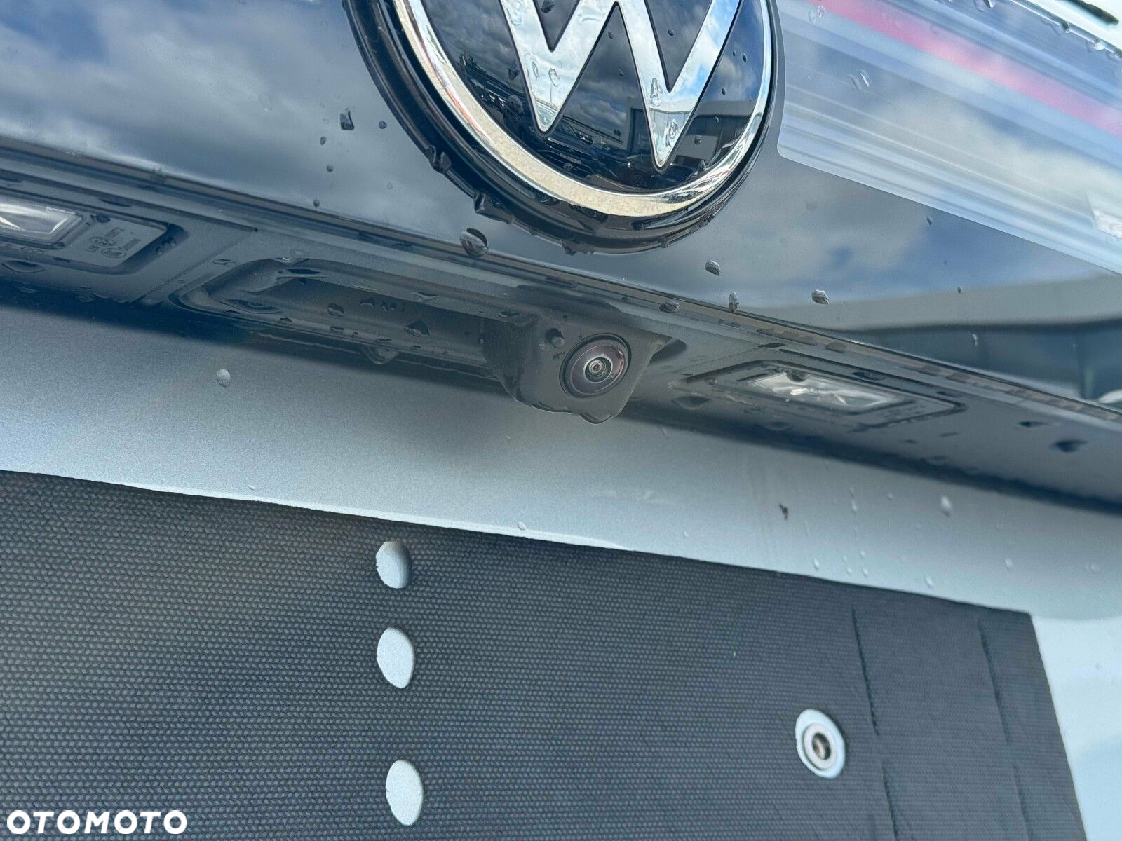 Volkswagen Tiguan - 14