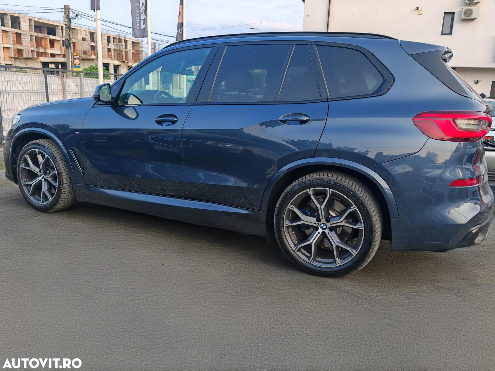 BMW X5 xDrive40i - 35