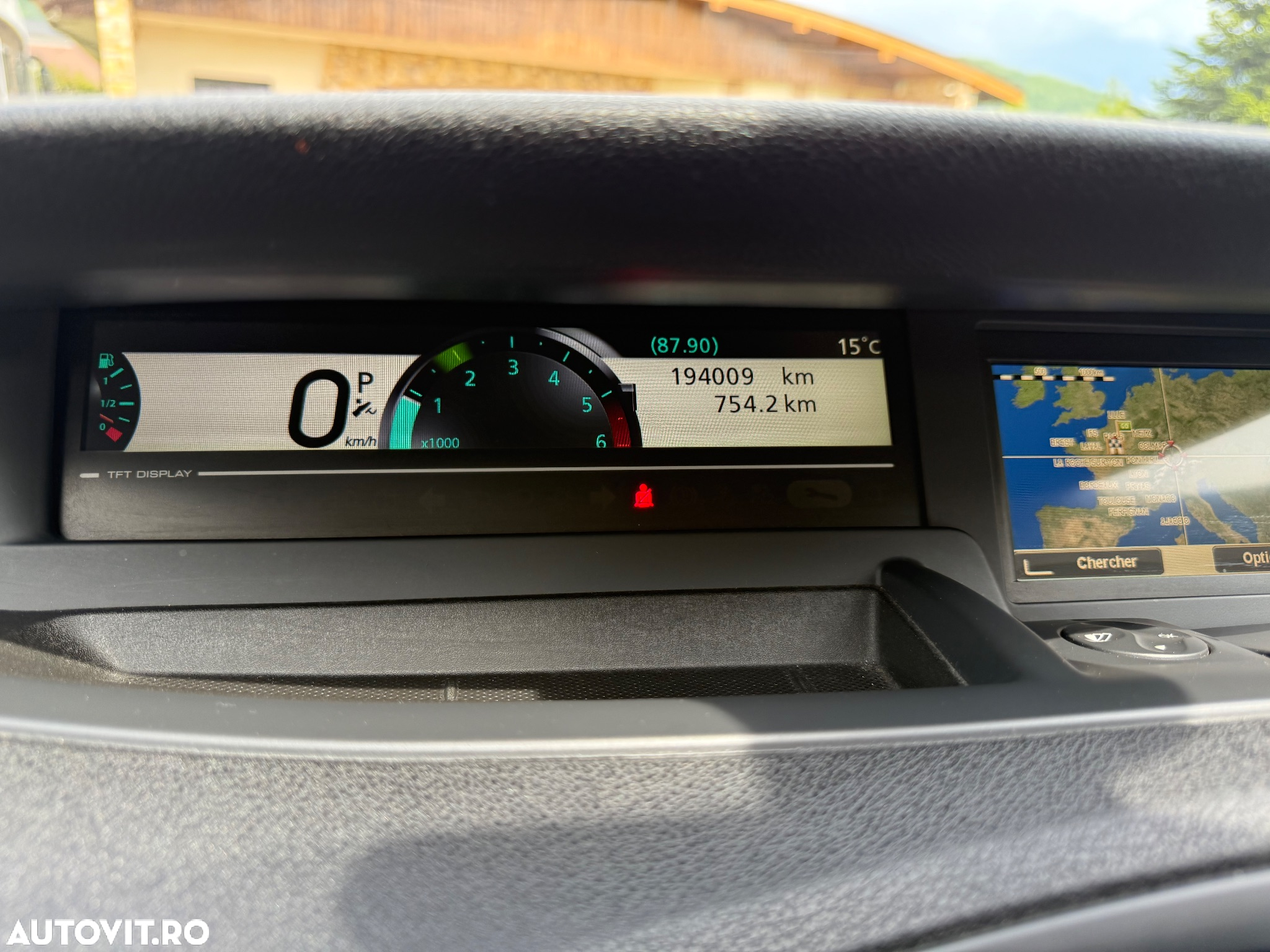 Renault Grand Scenic dCi 110 EDC Bose Edition - 9