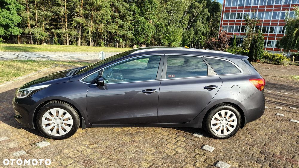 Kia Ceed 1.6 GDI L - 8