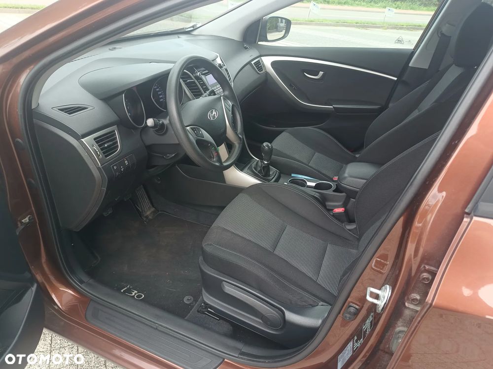 Hyundai i30 1.6 Style - 9