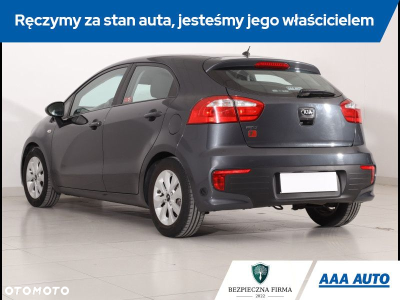 Kia Rio - 5