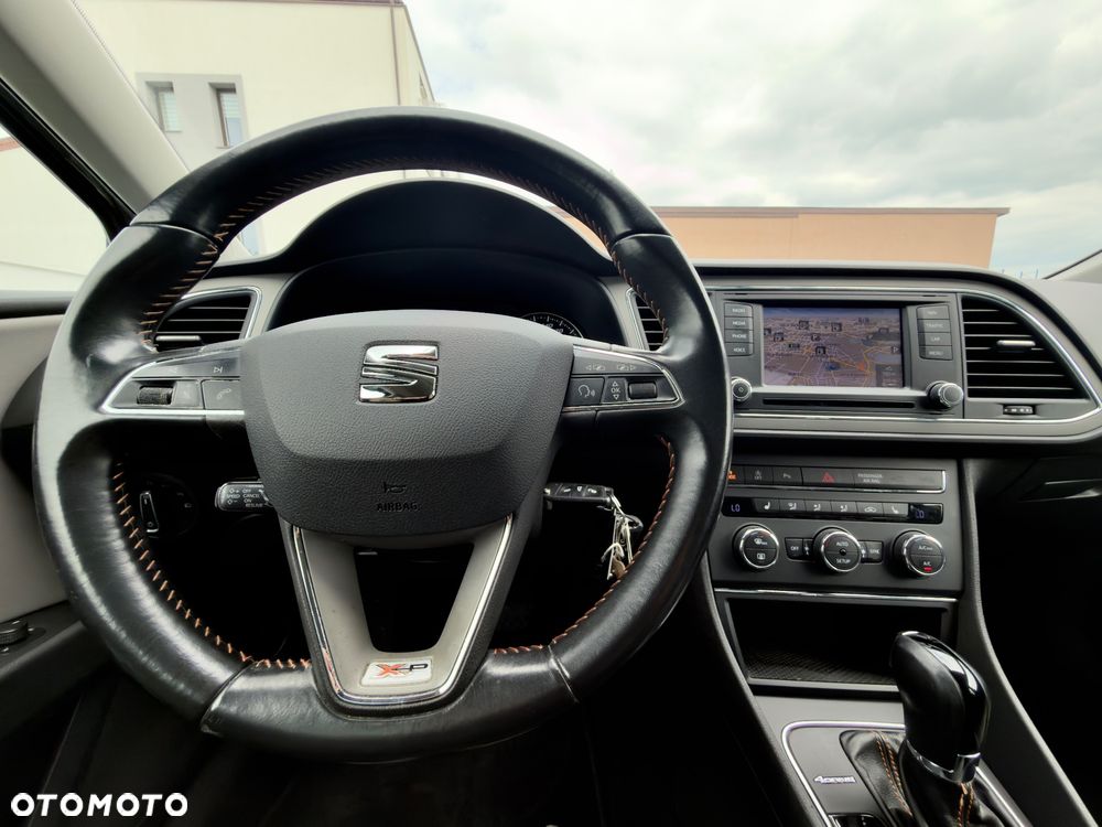 Seat Leon Sportstourer 2.0 TDI Start&Stop 4Drive DSG X-Perience - 28