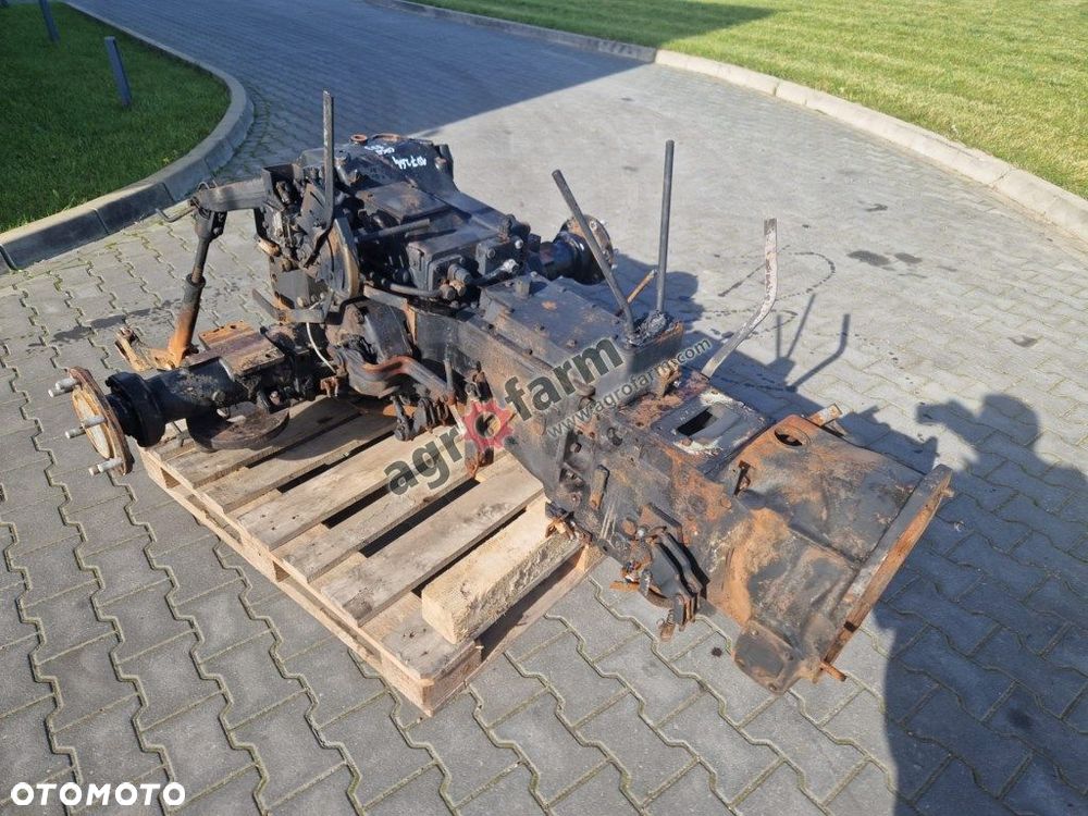 Skrzynia biegów, most tylny Case 833 3232742R1 - 2