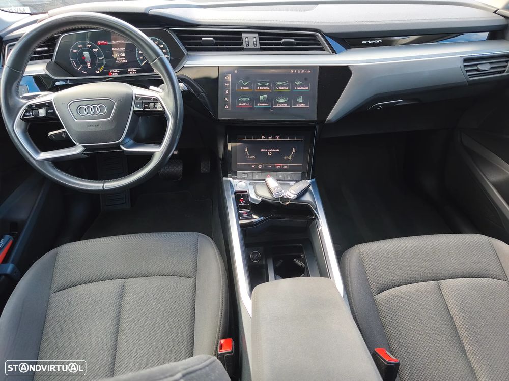 Audi e-tron 55 quattro S line - 8