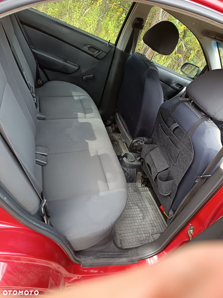 Chevrolet Aveo - 6