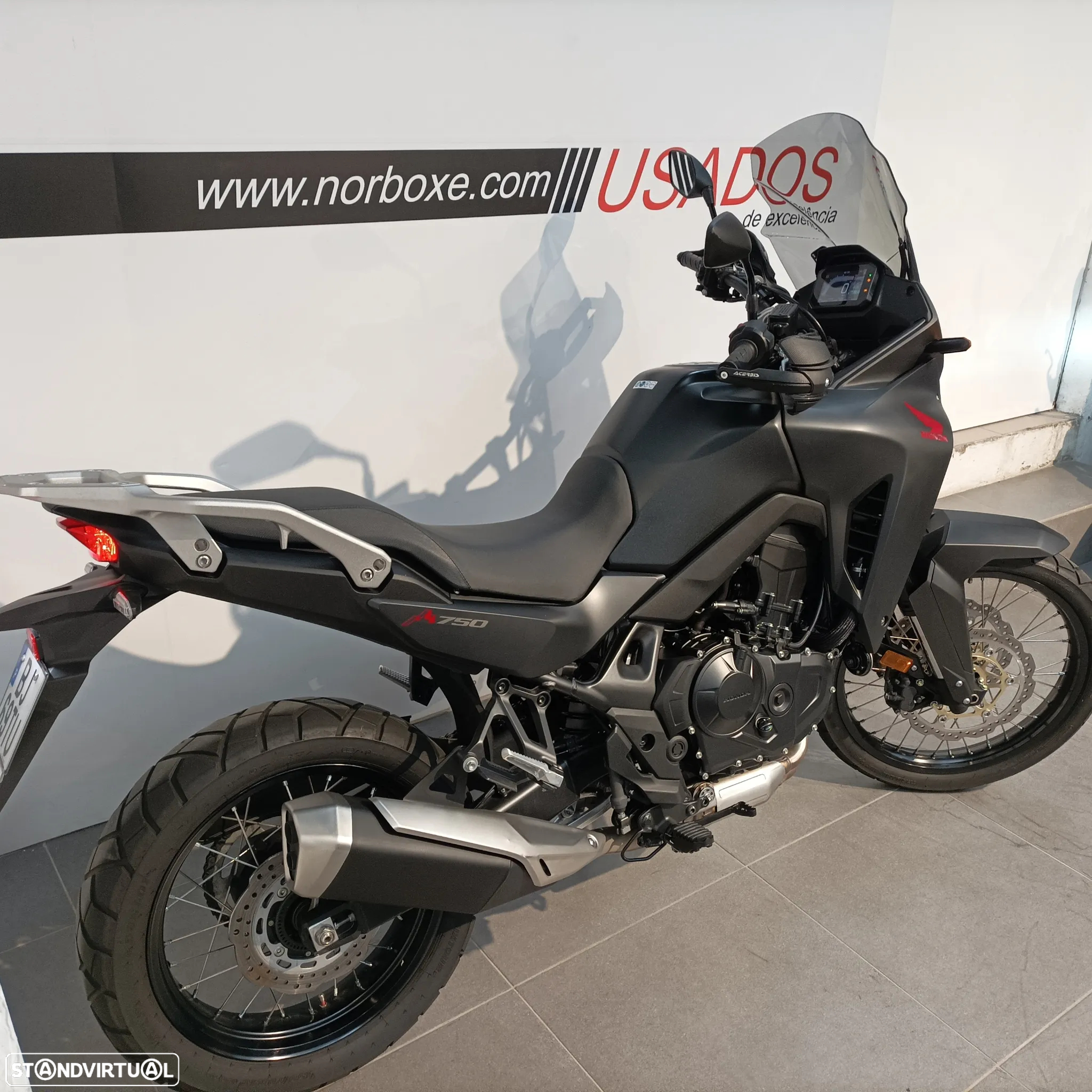 Honda Transalp 750 - 3