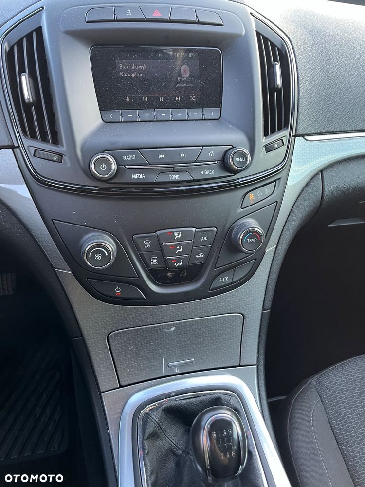 Opel Insignia 2.0 CDTI - 11