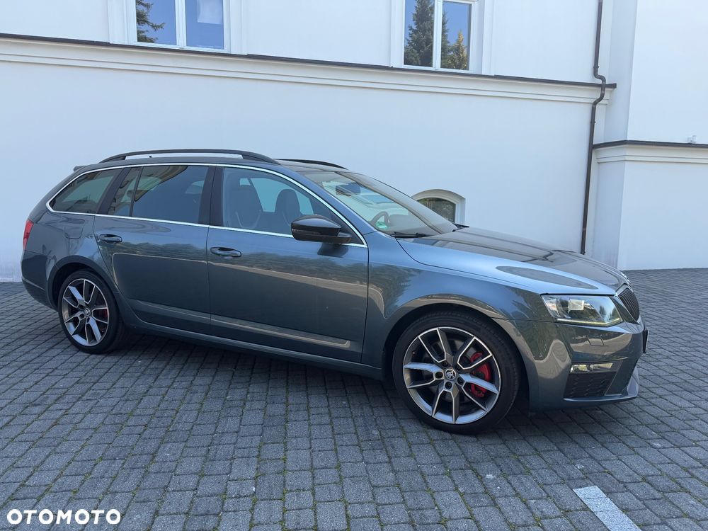 Skoda Octavia 2.0 TSI (Green tec) RS - 6