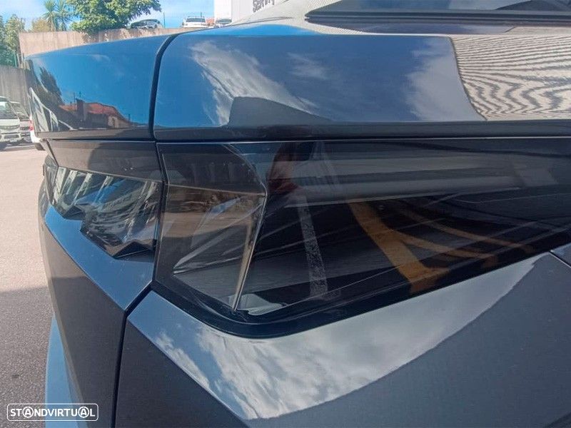 Peugeot E-3008 73 kWh GT - 29