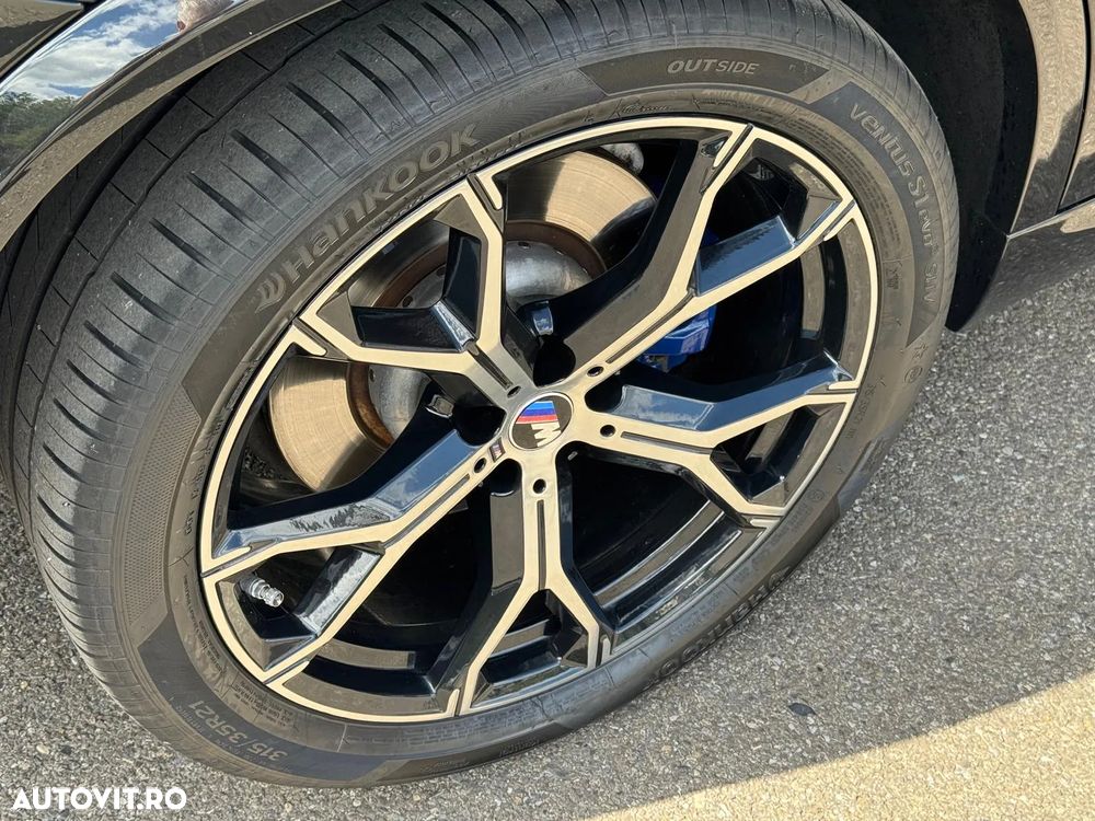 BMW X5 M M50d - 25