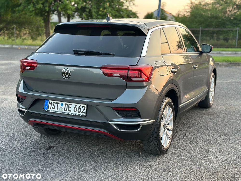 Volkswagen T-Roc 1.5 TSI ACT DSG Style - 24