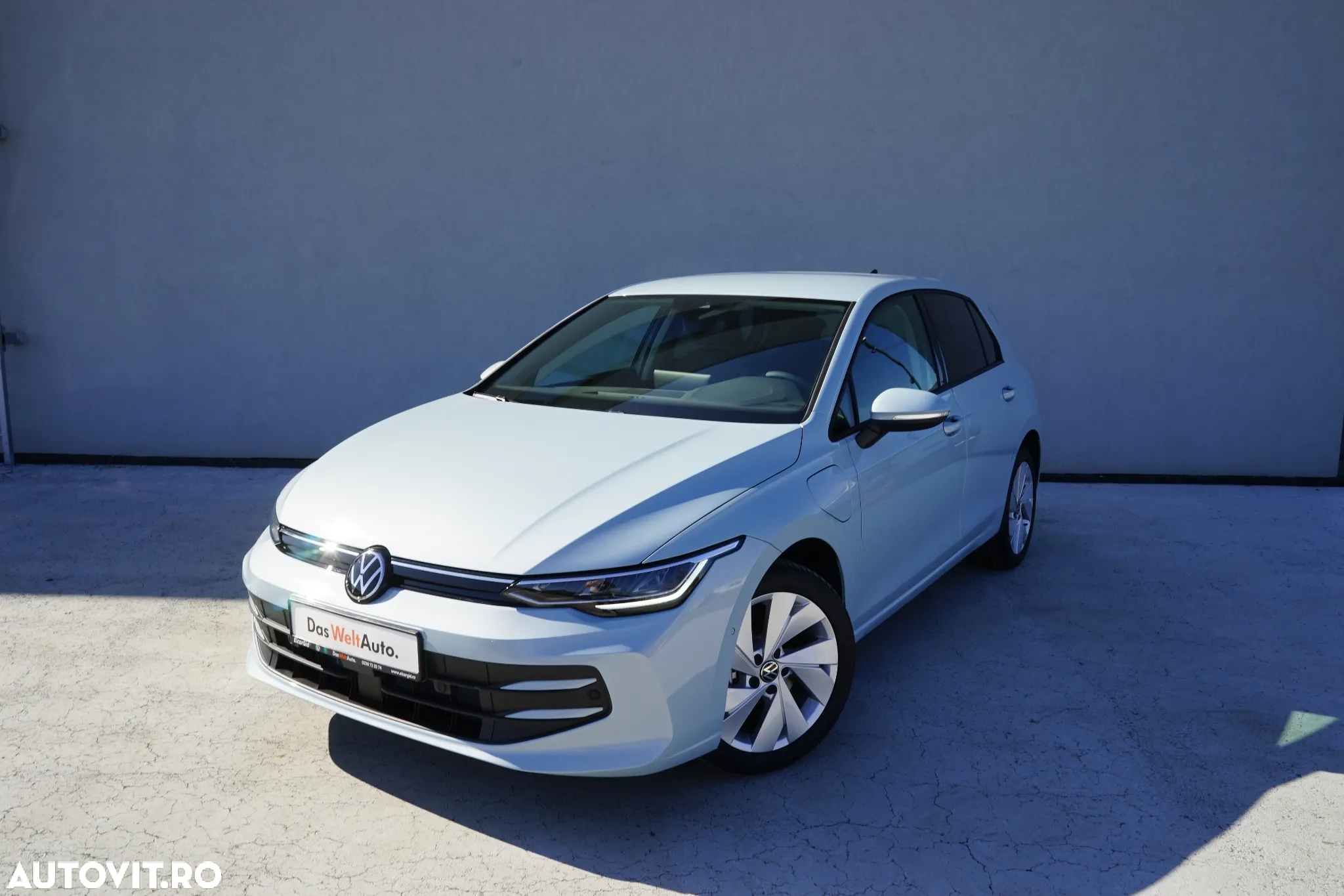 Volkswagen Golf 1.5 TSI eHybrid DSG PHEV Life - 2