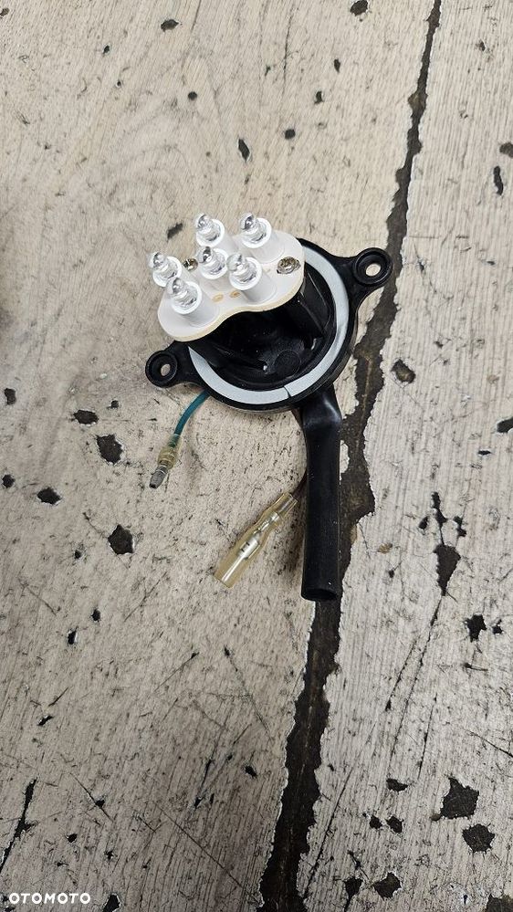 Lampa pozycyjna Sym VS125  33500-VS1-010 - 5