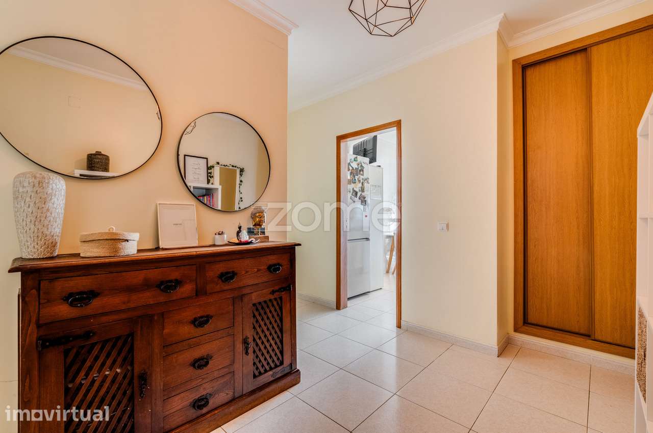 Apartamento T2 + 1 em Lagoa - Grande imagem: 2/33