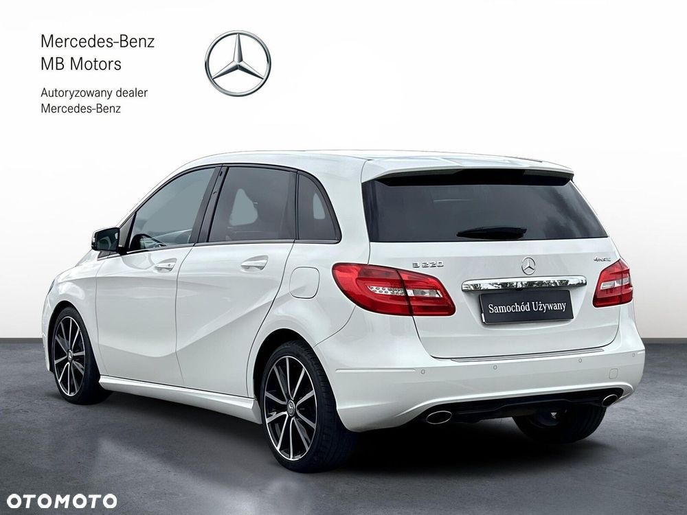 Mercedes-Benz Klasa B 220 4-Matic - 4