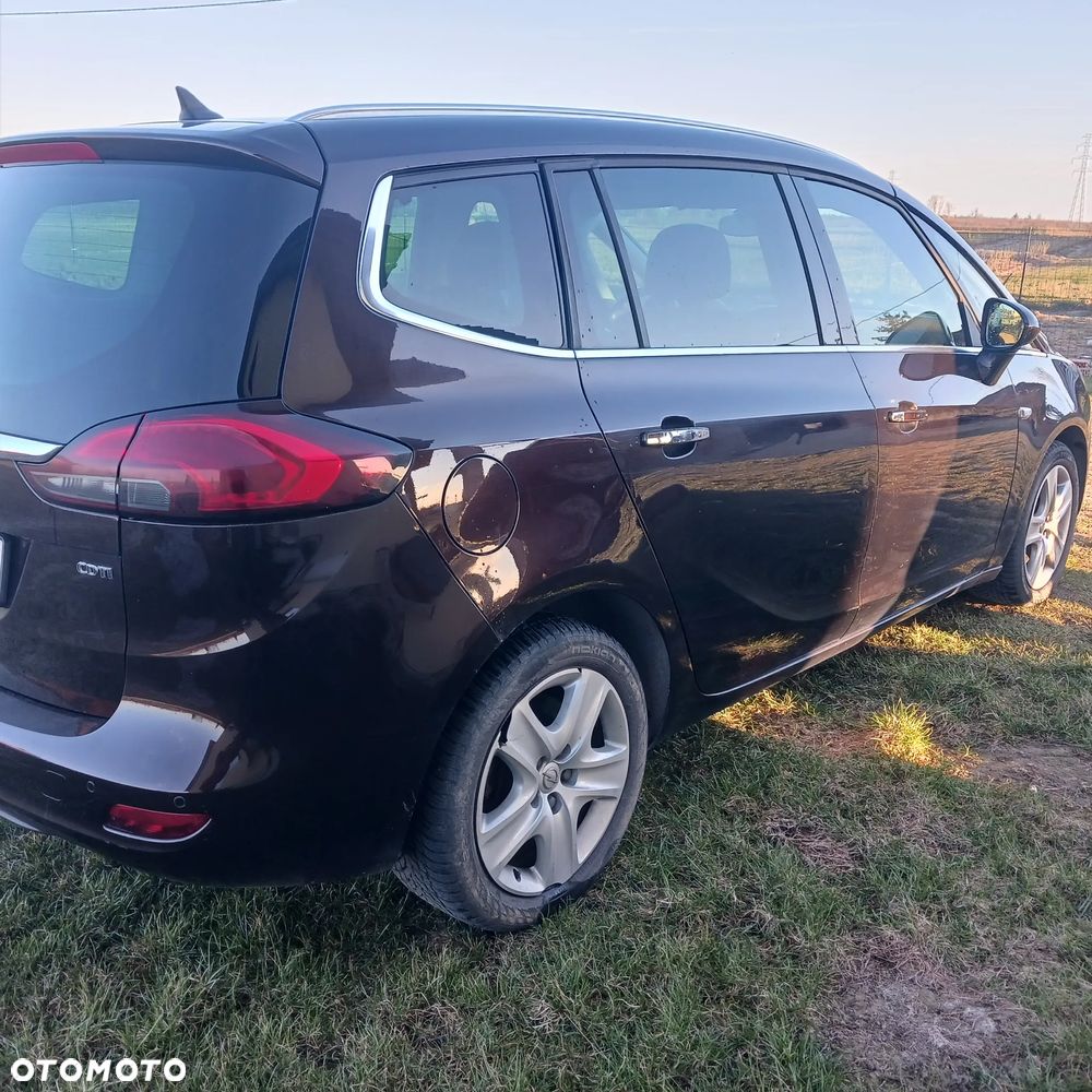 Opel Zafira 2.0 CDTI Cosmo - 9