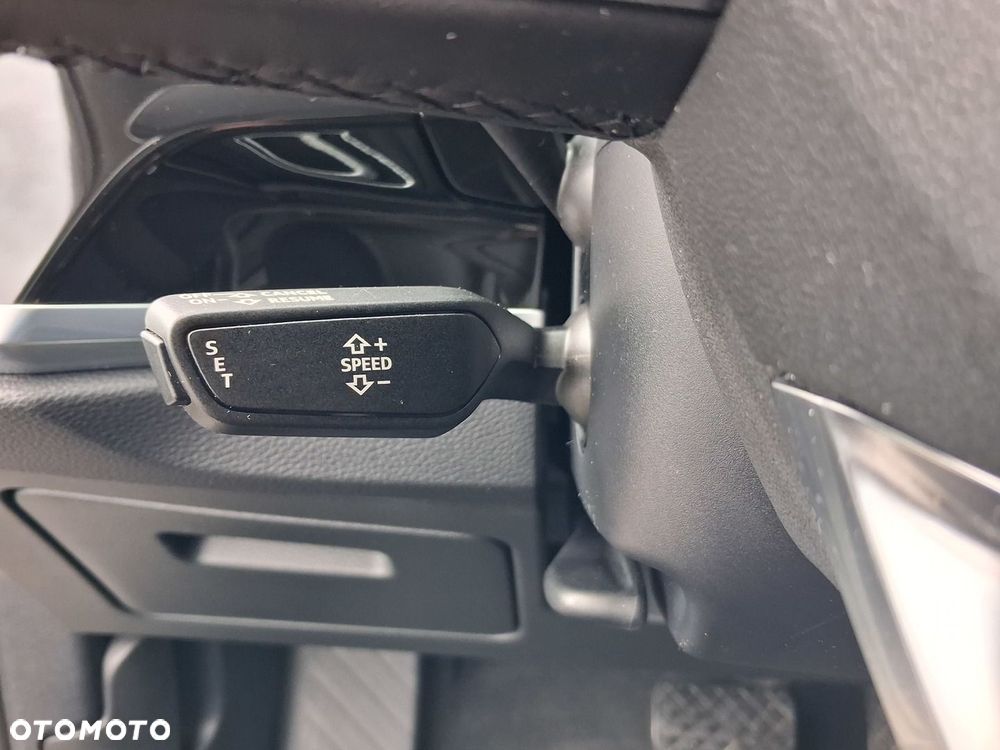 Audi Q3 - 18
