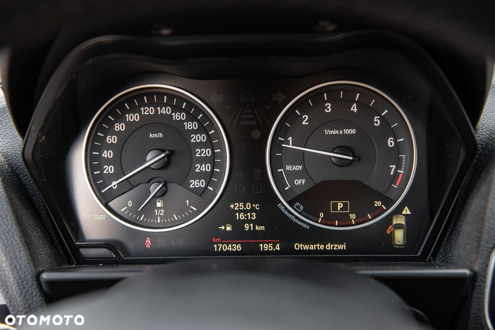 BMW Seria 1 118i - 18